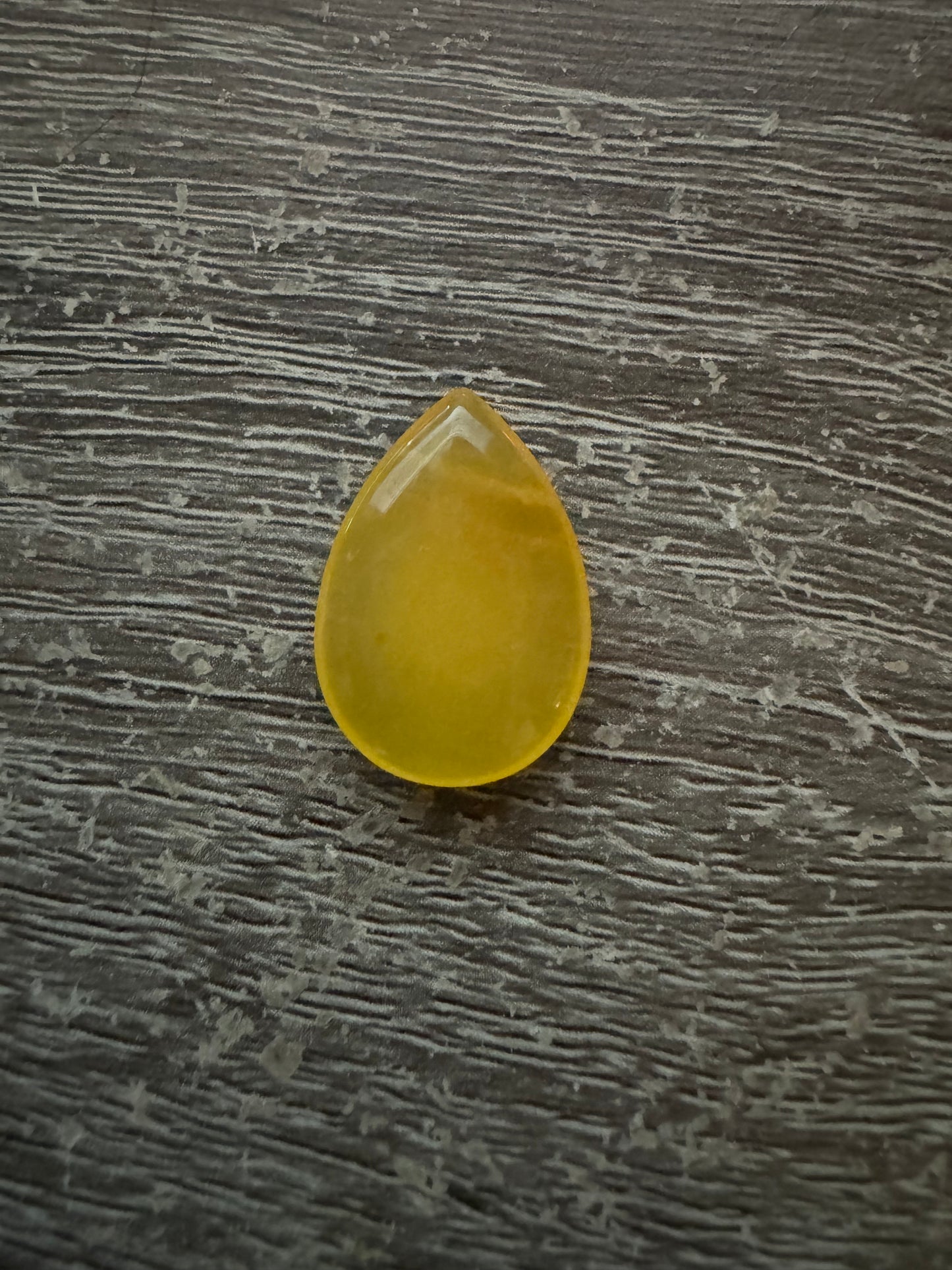 Small Tear drop Agate healing stone